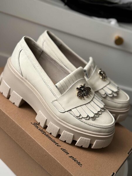 Mocasini dama culoare bej din piele naturala